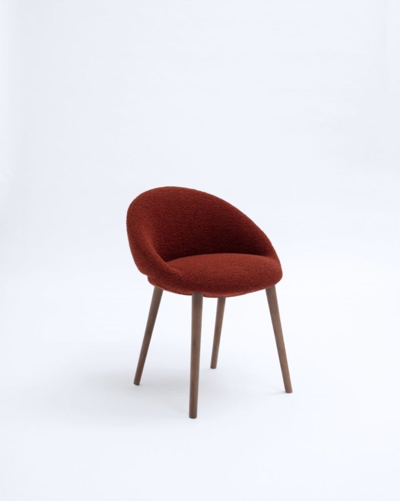 CLOCHE