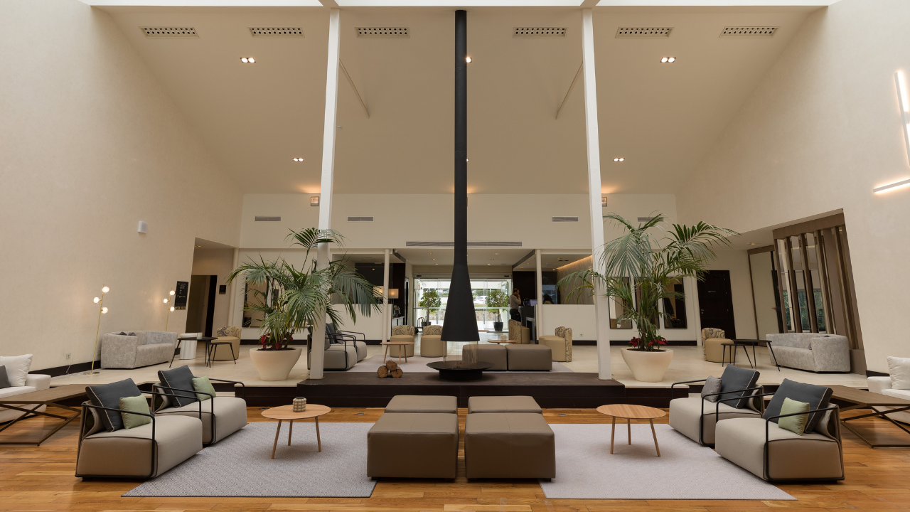 Equipamiento profesional y acondicionamiento integral de oficinas en Madrid