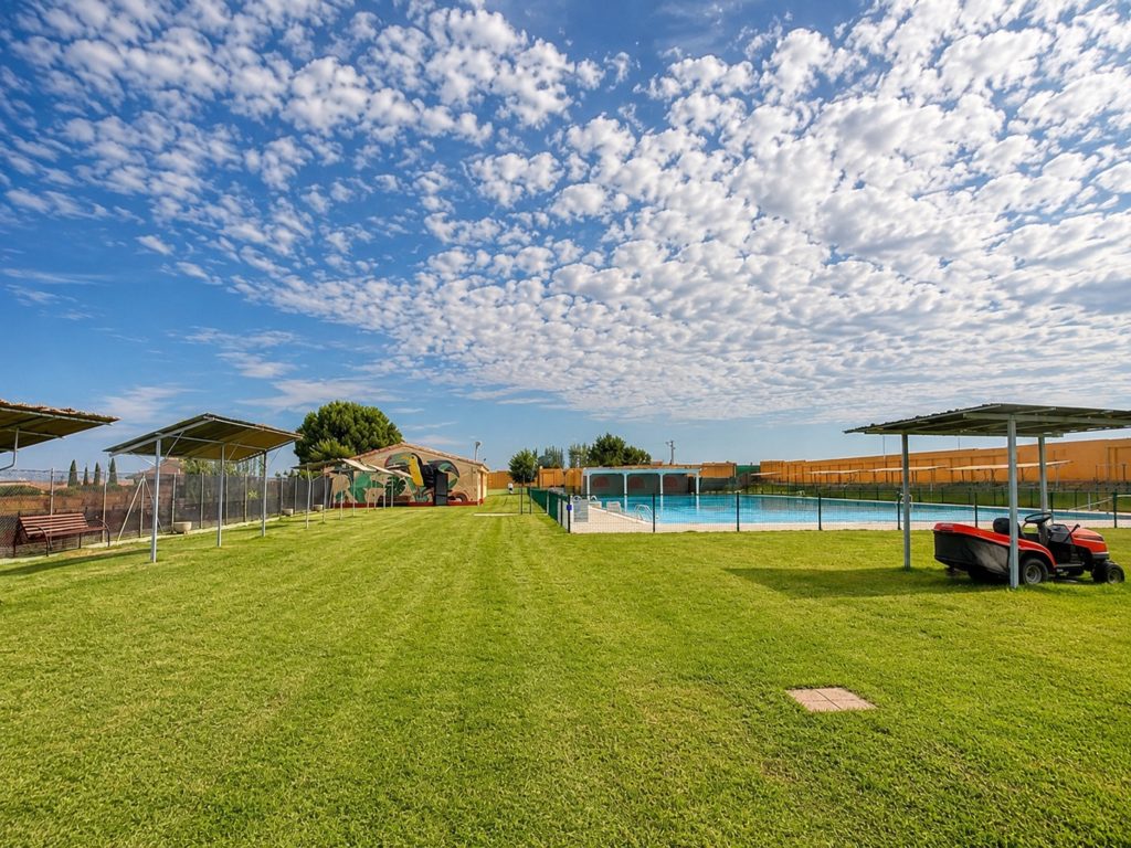Toro piscinas municipales